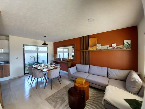Casa 3 Habitaciones, En La Entrada De Pachuca, Casa Con Excelentes Espacios.