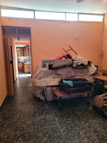 Casa Con Garaje Para 3 Autos