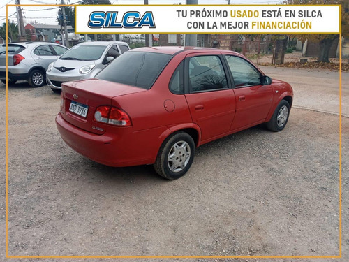 Chevrolet Corsa Super 2011 Rojo 4 Puertas