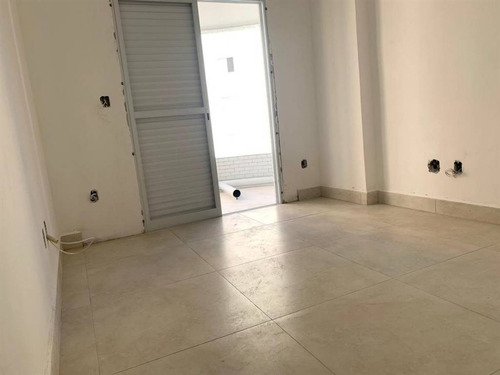 Imagem 9 de 18 de Apartamento Com 2 Dormitorios Na Vila Guilhermina - Rc62