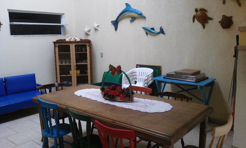 Casa 4 Quartos A Duas Quadras Do Mar No Bairro Centro, Em Imbé