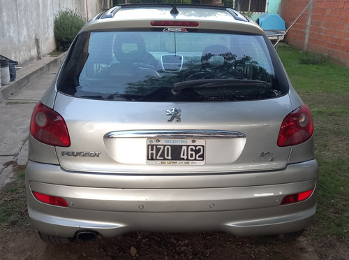 Peugeot 207 2.0 Sedan Xt Hdi Premium