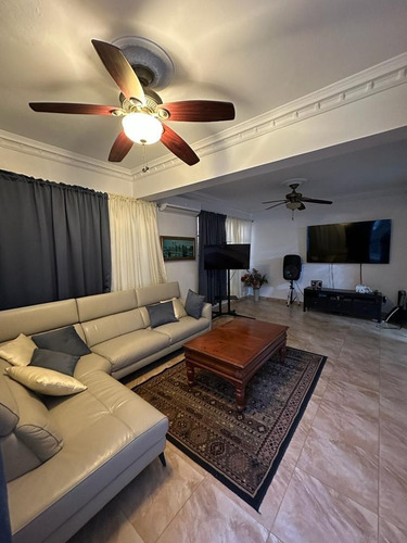 Imagen 7 de 28 de Hermosa Casa