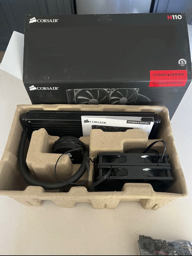 Refrigeración Líquida Para Pc Marca Corsair Modh110 Negro (Usado)