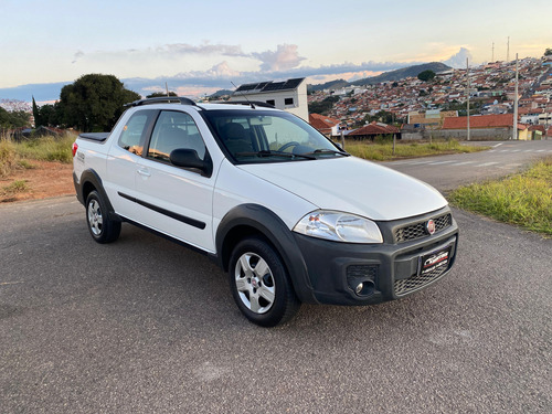 Fiat Strada 1.4 Hard Working Cab. Dupla Flex 3p