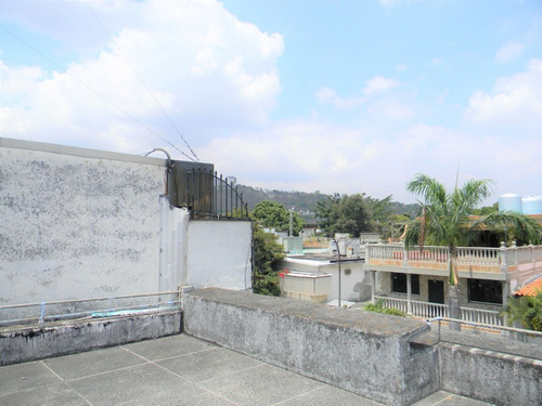Imagen 22 de 23 de Venta Casa En La California Norte, 450 M2, 6h, 6b, 3e, Caracas, Sucre
