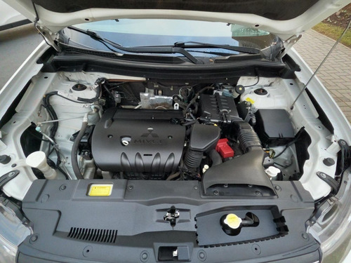 Imagem 8 de 8 de Mitsubishi Outlander