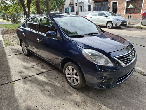 Nissan Versa 1.6 Advance At