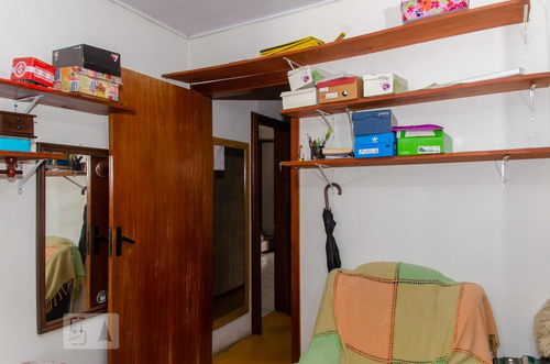 Imagem 11 de 15 de Casa Para Aluguel - Rubem Berta, 2 Quartos, 250 - 893423653