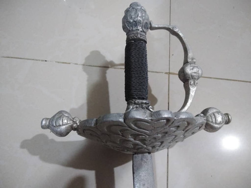 Imagen 2 de 7 de Espadas Antiguas De Colección.