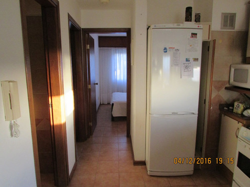 Imagen 6 de 14 de Apartamento Para 4 Personas En Rambla Edificio San Antonio