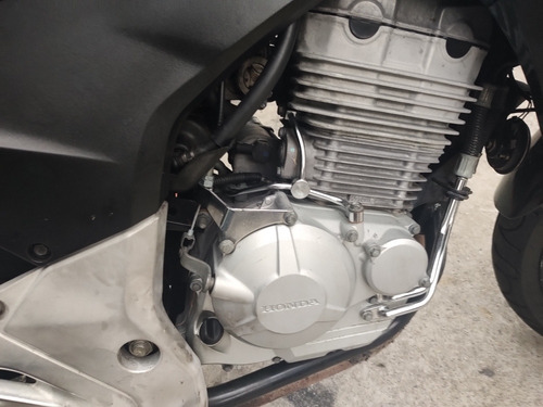 Imagem 3 de 15 de Honda Cb 300 Abs