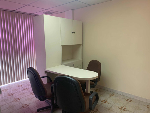 Imagen 4 de 10 de Oficina / Consultorio En Venta