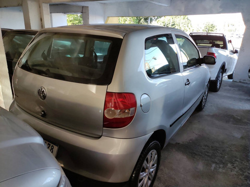Imagem 2 de 8 de Volkswagen Fox 1.0 Mi City 8v Flex 2p Manual