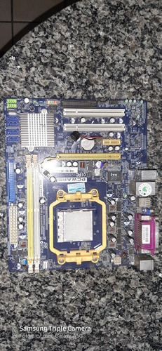 Placa Mae W61pmv ( Defeito)