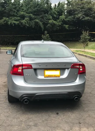 Volvo S60 1.6 T4 R-design