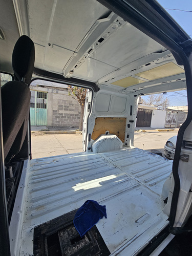 Ford Transit 2.2 Van Corta Techo Bajo Custom Mt