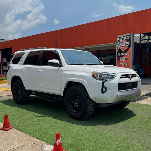 Toyota 4runner Off Road 4x4