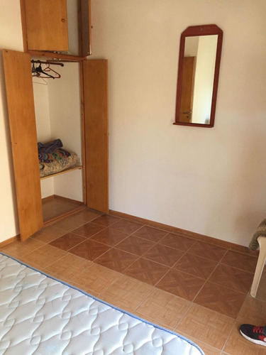 Imagen 6 de 20 de Triplex De 4 Ambientes