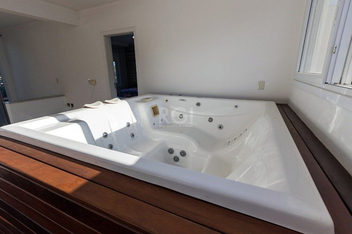 Casa Em Ipanema Com 3 Dormitórios - Lu431007
