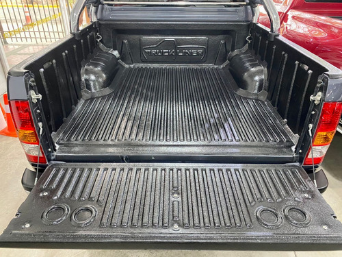 Imagen 19 de 19 de Toyota Hilux (l05) 3.0 C/d 4x4 Tdi Srv 163cv