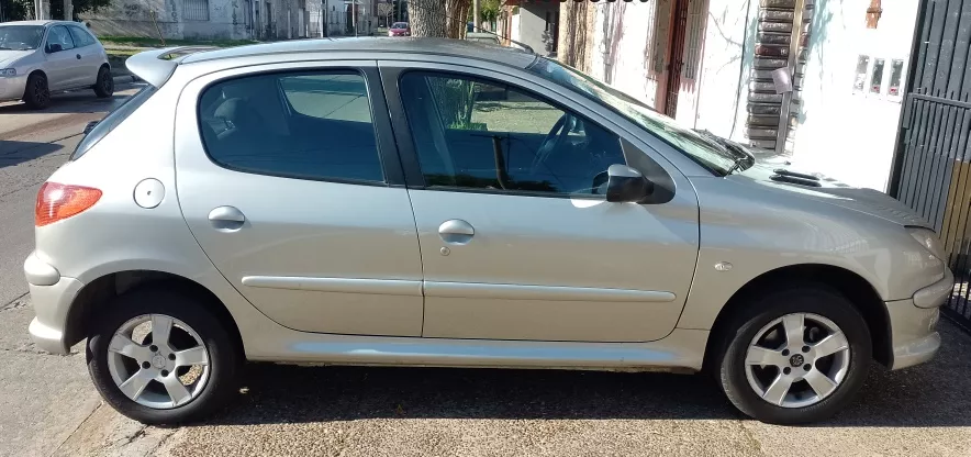 Peugeot 206 1.9 Xrd Premium