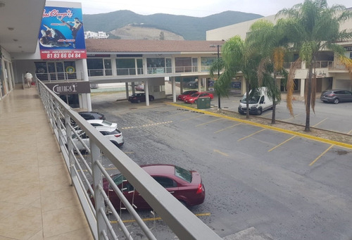 Imagen 8 de 15 de Local Plaza Comercial En Renta, Monterrey, Nuevo León