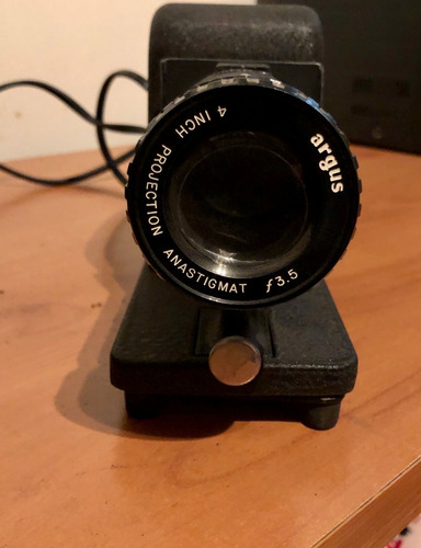 Proyector Diapositivas Argus Anastigmat 35mm