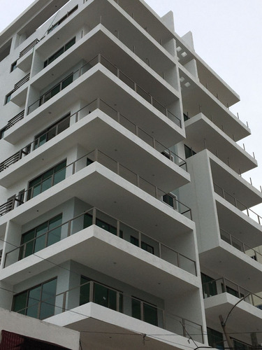 Apartamento En Venta En Urbanizacion Real