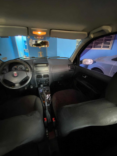 Imagem 3 de 12 de Fiat Siena 2010 1.0 El Flex 4p