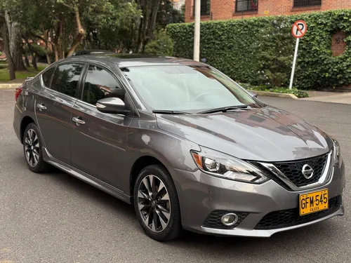 Nissan Sentra 1.8 B17 Fl Exclusive
