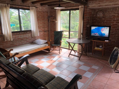Imagen 2 de 17 de Excelente Casa Para 12 Personas, 3 Dorm (c/aa), 2 Baños, Superconfortable. Cerca De Todo: 3 Del Super, 4 De Una Playa, 9 De La Otra, 5 Del Arroyo.