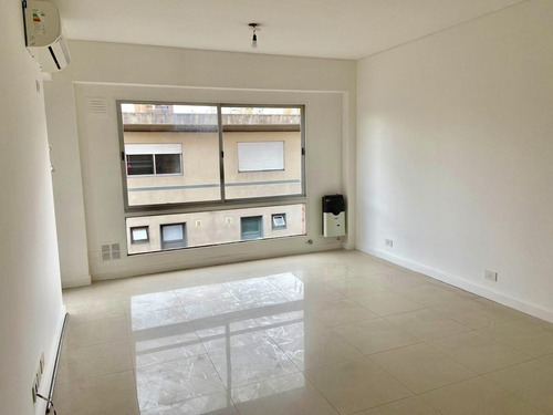 Imagen 4 de 16 de Venta Hermoso 3 Amb En San Fernando