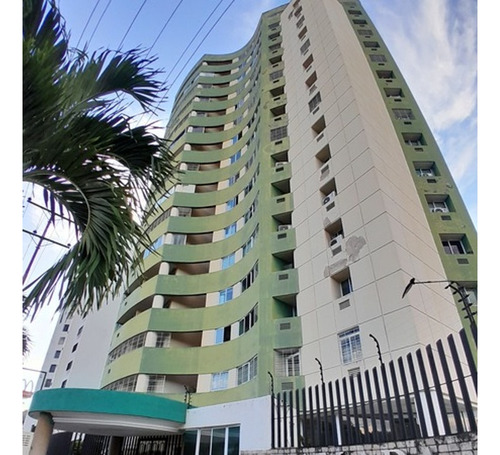 Apartamento En La Urb. Los Mangos. Res. Ramada. Ina-553