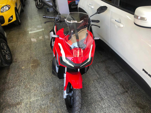 Imagem 9 de 10 de Honda Adv