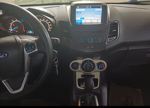 Ford Fiesta Kinetic 1.6 Se Plus Powershift 120cv