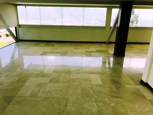 Imagen 7 de 16 de Se Vende Casa 1500m2 4h/4b/6p/ Alto Hatillo 0636