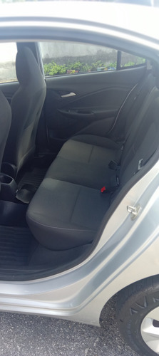 Chevrolet Onix plus 1.0 Lt 4p