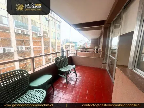 Se Vende Centrico Depto 2d/1b Metro Tobalba A Pasos Costaner