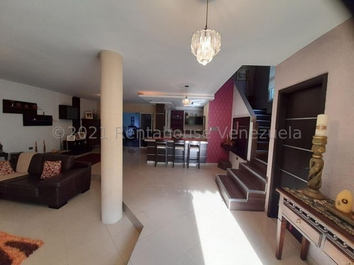 Imagen 12 de 17 de Leida Falcon Rentahouse Vende Townhouse En El Rincon Naguanagua 22-6841 Lf