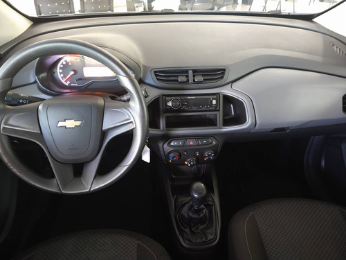 Imagem 7 de 12 de Chevrolet Onix 1.0 Mpfi Joy 8v Flex 4p Manual