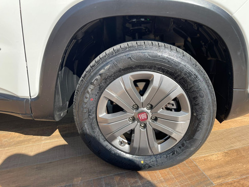 Fiat Toro 1.8 16v Freedom Flex 4x2 Aut. 4p 1727 mm