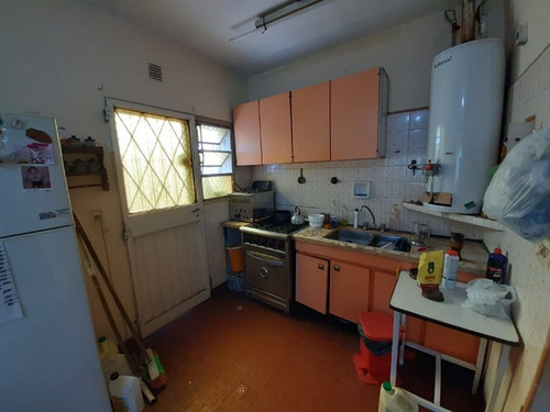 Imagen 6 de 14 de Casa Con Departamento En Venta En Ituzaingo Norte