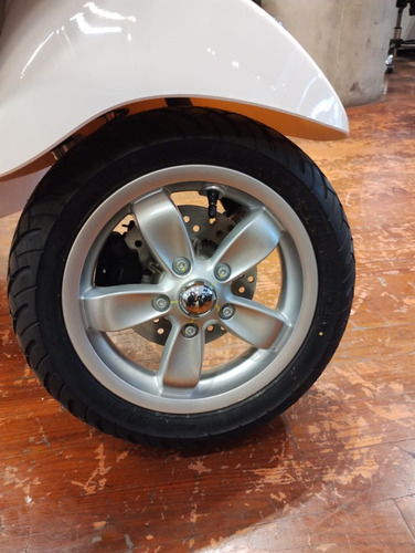 Vespa Vxl 150 3vtech Inyeccion,abs Y Led