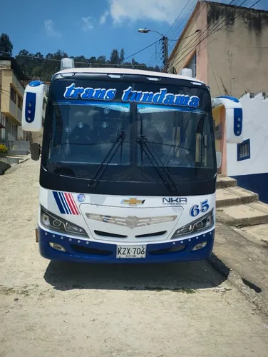 Bus Chevrolet Nkr 2022