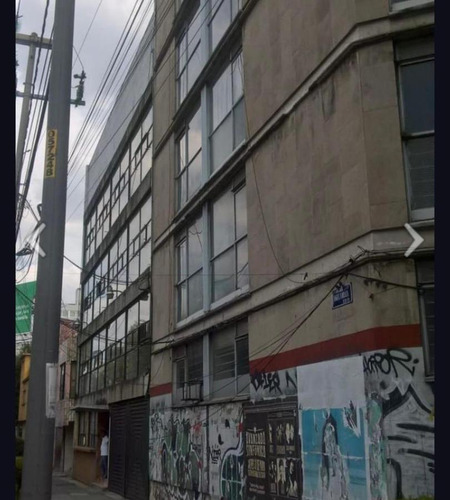 Edificio En Venta En La Calle De Amores Uso De Suelo H