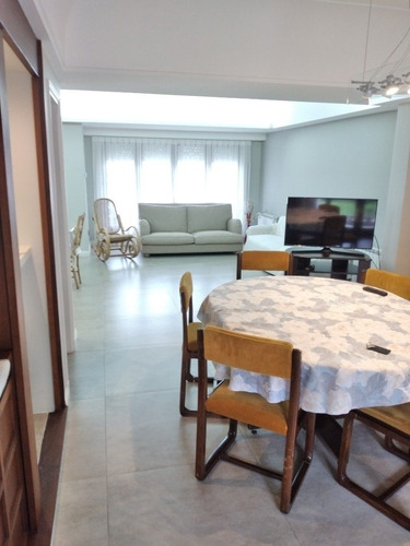 Imagen 2 de 9 de Chalet 5 Ambientes /perla Norte