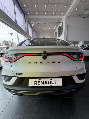 Renault Arkana 1.3 E-Tech Hybrid