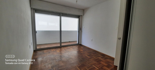 A Pasos De Todo A Nuevo 3 Dormitorios 2 Baños Garage