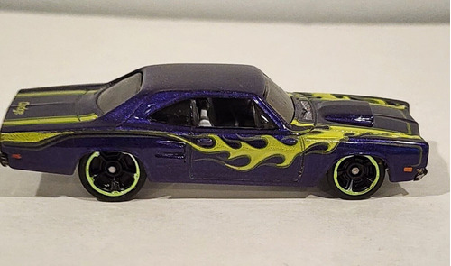 Mattel Hot Wheels Workshop Heat Fleet '69 Dodge Coronet 2014